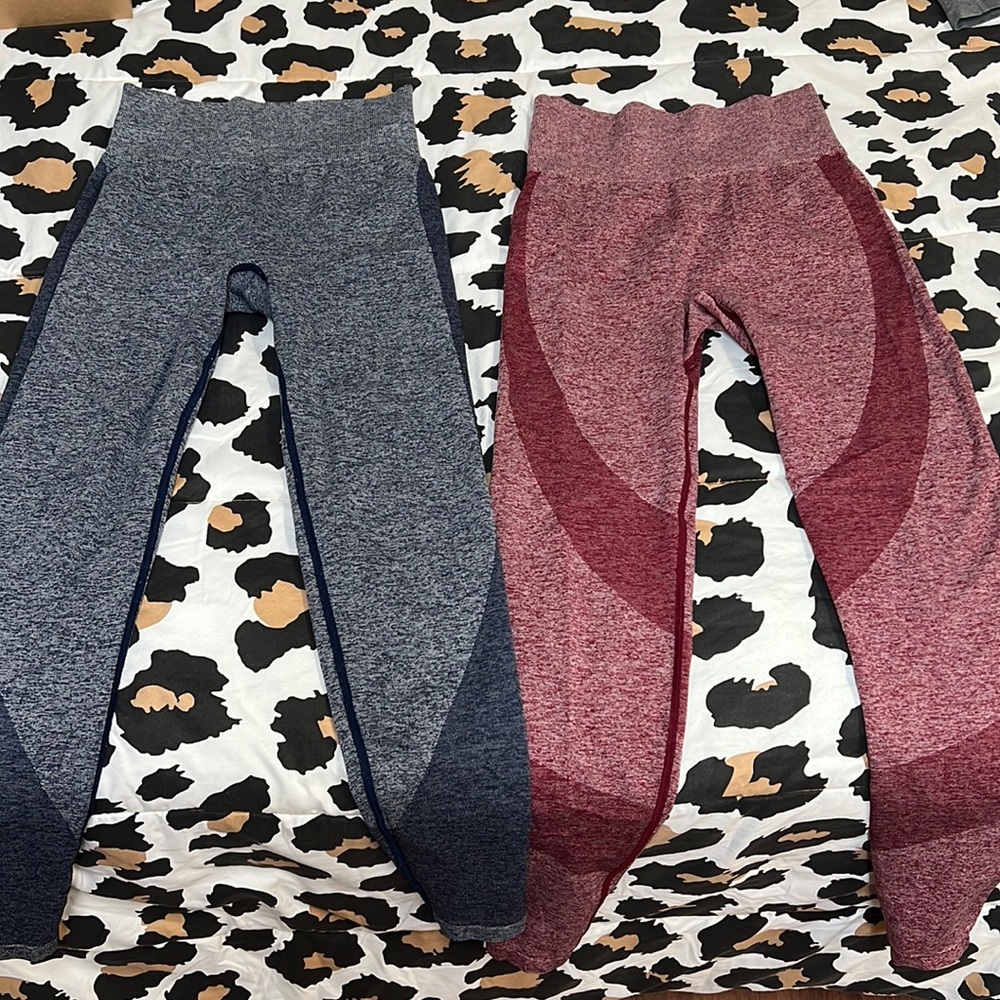 Pink leggings